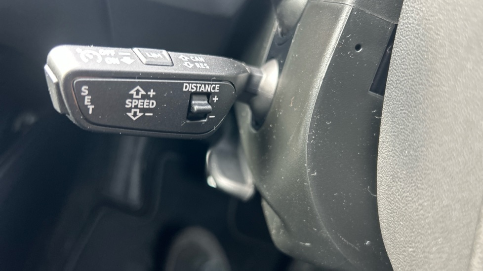 Used Audi Q4 e-tron 2025 for sale - 76415239: Photo 35