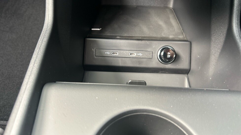 Used Audi Q4 e-tron 2025 for sale - 76415239: Photo 48