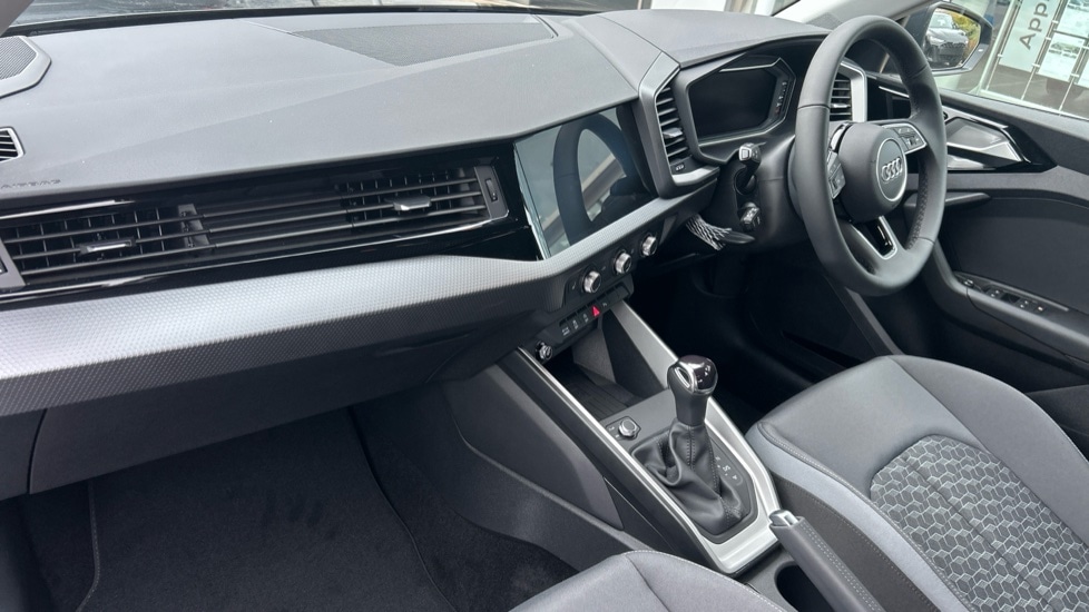 Used Audi A1 2025 for sale - 76415291: Photo 2