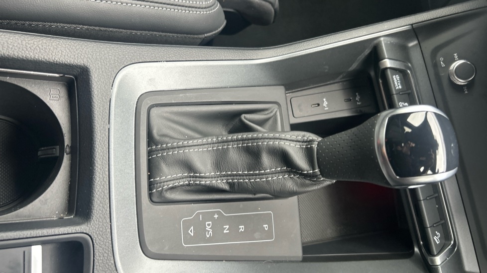 Used Audi Q3 2024 for sale - 76921948: Photo 27