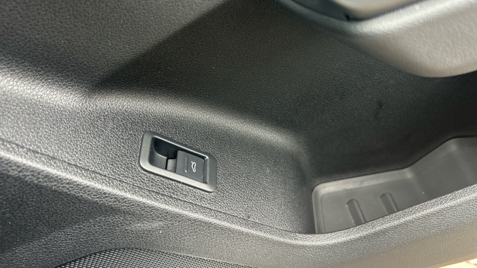 Used Audi Q3 2024 for sale - 76921948: Photo 51