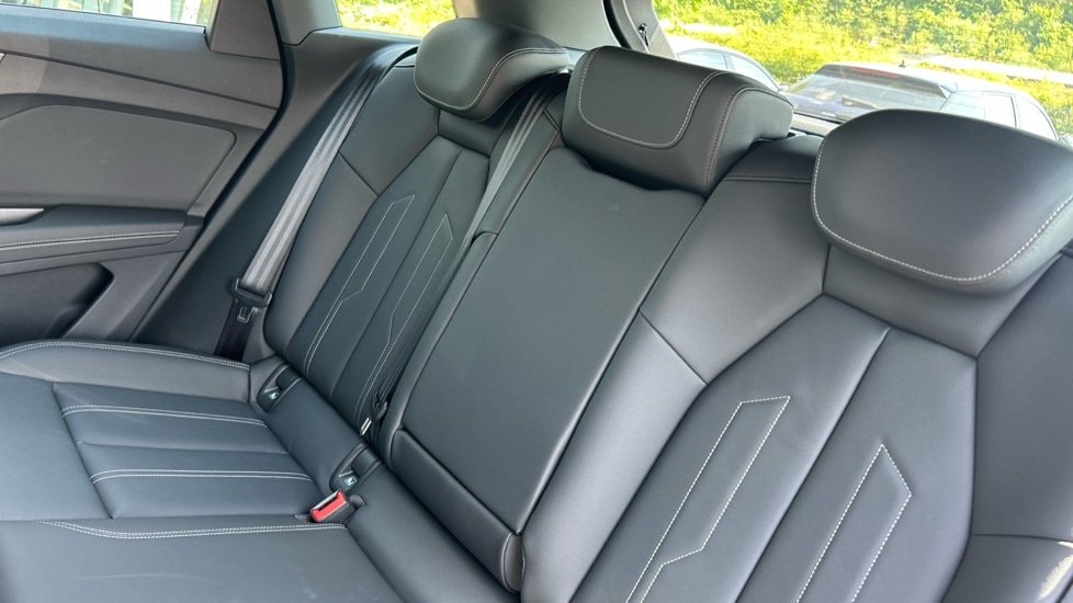 Used Audi Q4 e-tron 2025 for sale - 76593757: Photo 15