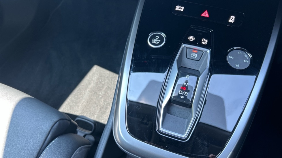 Used Audi Q4 e-tron 2025 for sale - 76593757: Photo 26