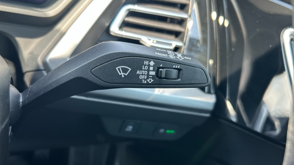 Used Audi Q4 e-tron 2025 for sale - 76593757: Photo 31