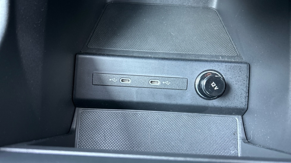 Used Audi Q4 e-tron 2025 for sale - 76593757: Photo 46