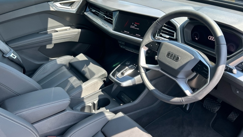 Used Audi Q4 e-tron 2025 for sale - 76593757: Photo 6