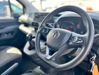 Used Vauxhall Combo 2020 for sale - 78170861: Photo