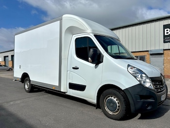 Used Renault Master 2018 for sale - 77982276: Photo