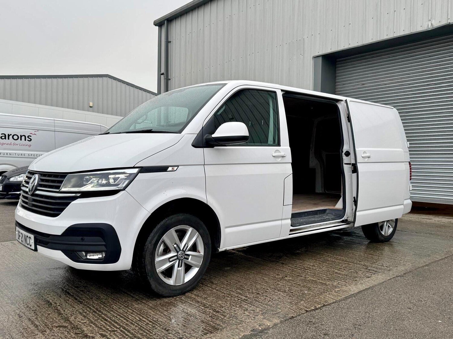 Used Volkswagen Transporter for sale - 77190563: Photo 13