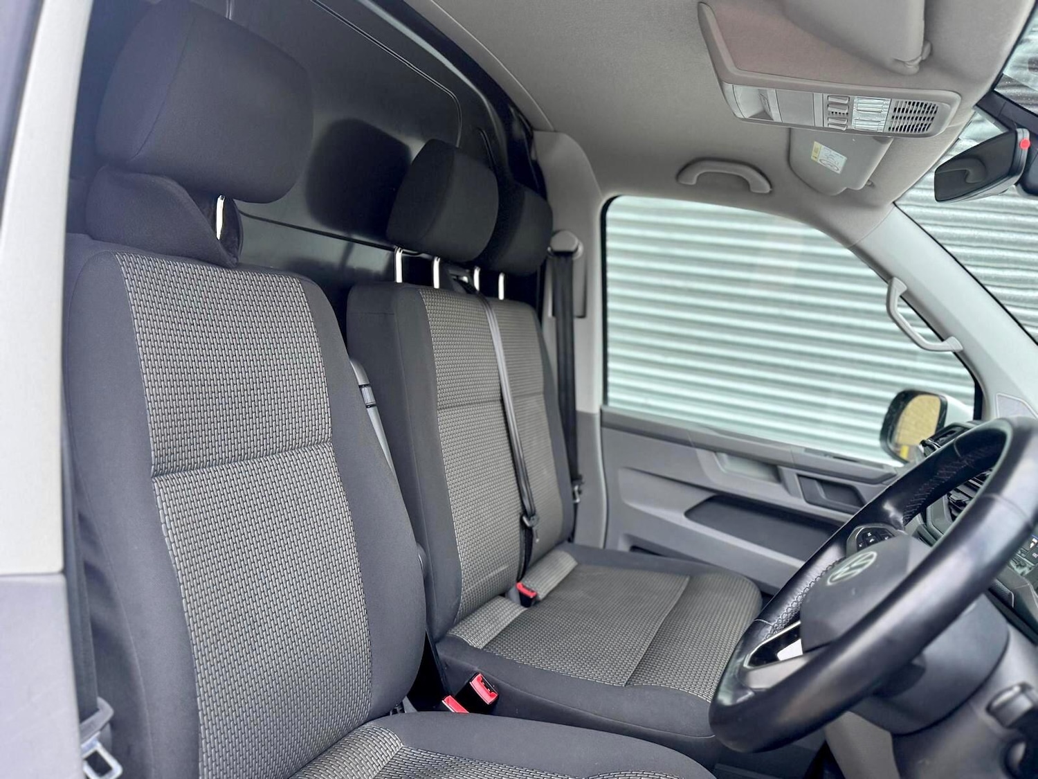 Used Volkswagen Transporter for sale - 77190563: Photo 19