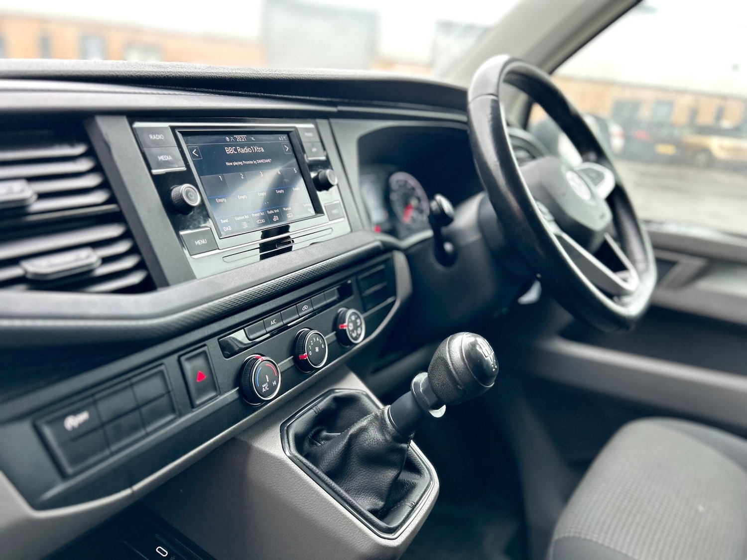 Used Volkswagen Transporter 2020 for sale - 77377048: Photo 3