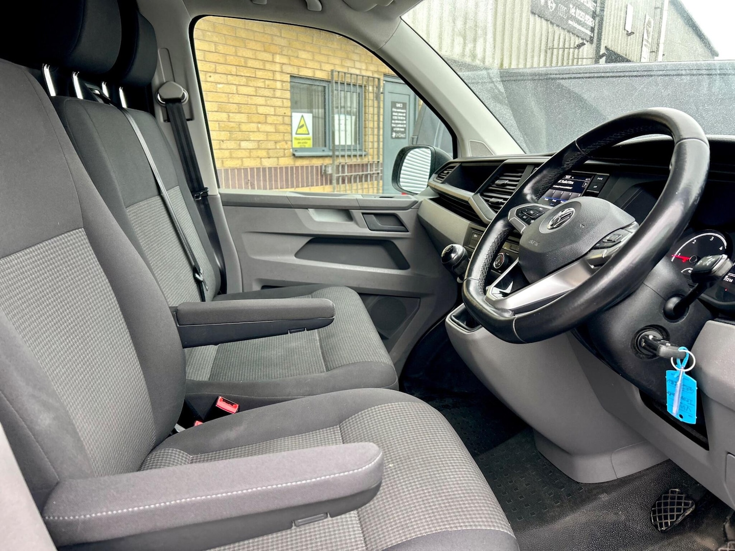 Used Volkswagen Transporter 2020 for sale - 77377048: Photo 8