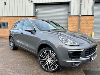 2017 (17) - S Diesel 5dr Tiptronic S