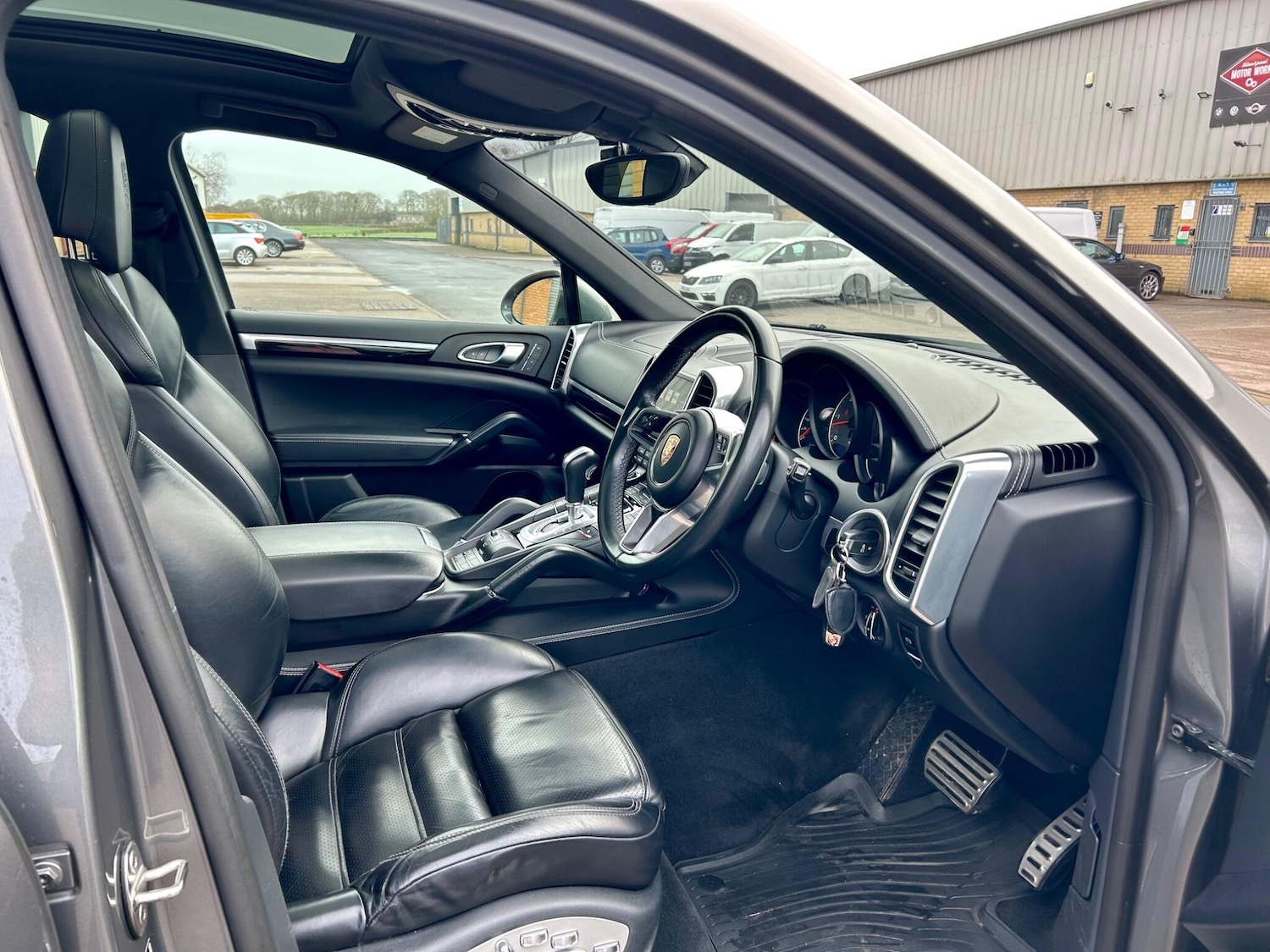 Used Porsche Cayenne 2017 for sale - 77633506: Photo 20