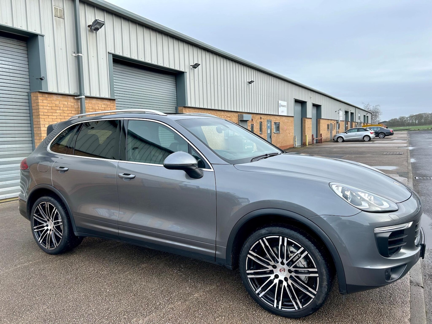 Used Porsche Cayenne 2017 for sale - 77633506: Photo 7