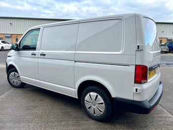 Used Volkswagen Transporter 2022 for sale - 77314638: Photo