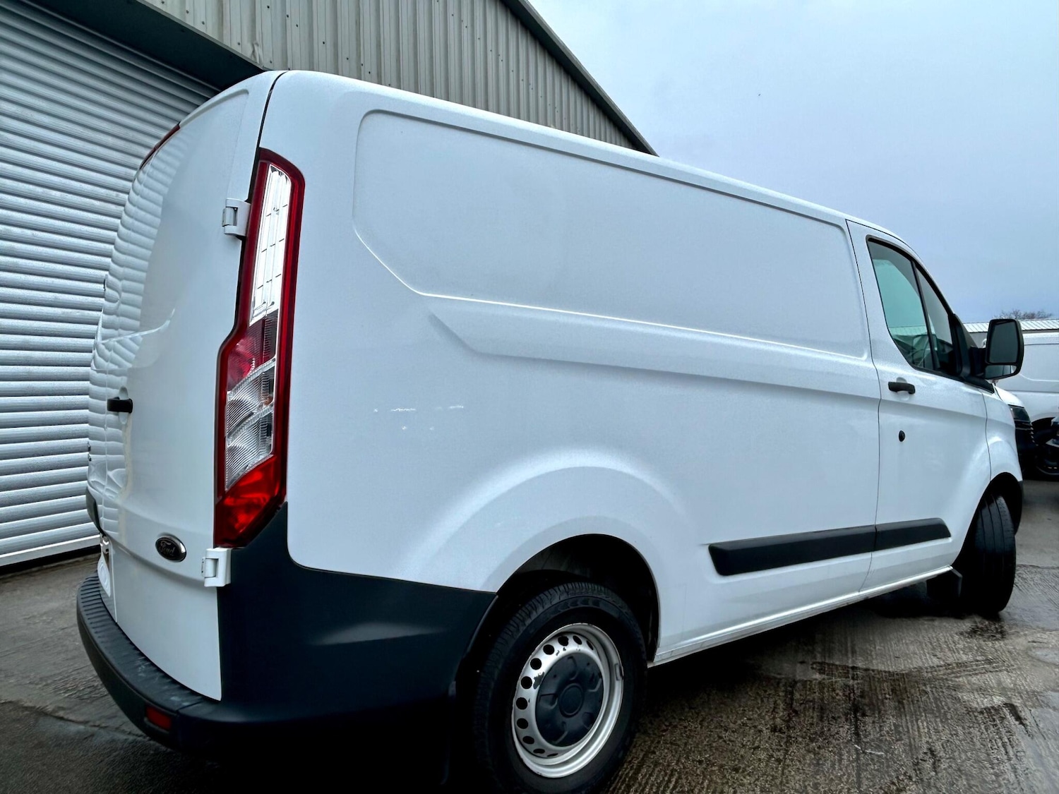 Used Ford Transit Custom 2017 for sale - 77671981: Photo 16