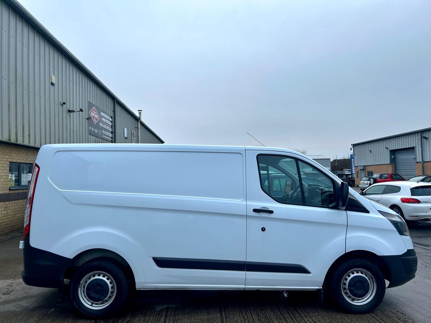 Used Ford Transit Custom 2017 for sale - 77671981: Photo 27