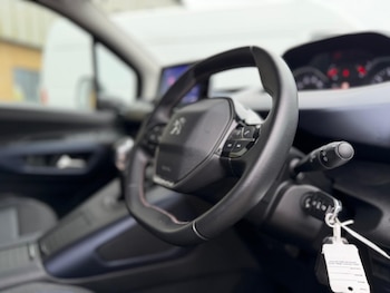 Used Peugeot Rifter 2021 for sale - 78475637: Photo