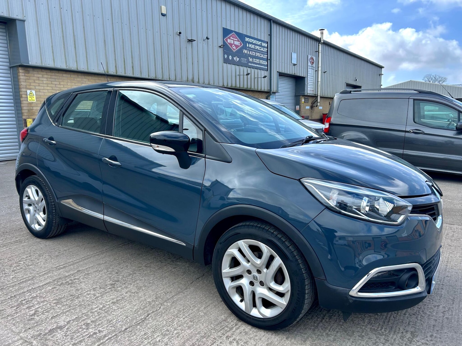 Used Renault Captur 2015 for sale - 78085820: Photo 13