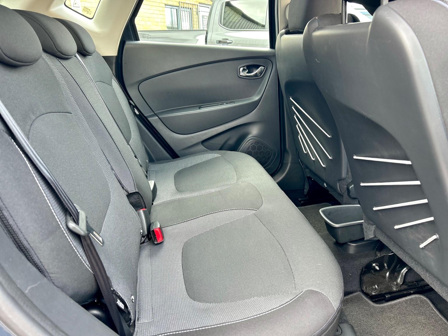 Used Renault Captur 2015 for sale - 78085820: Photo 16