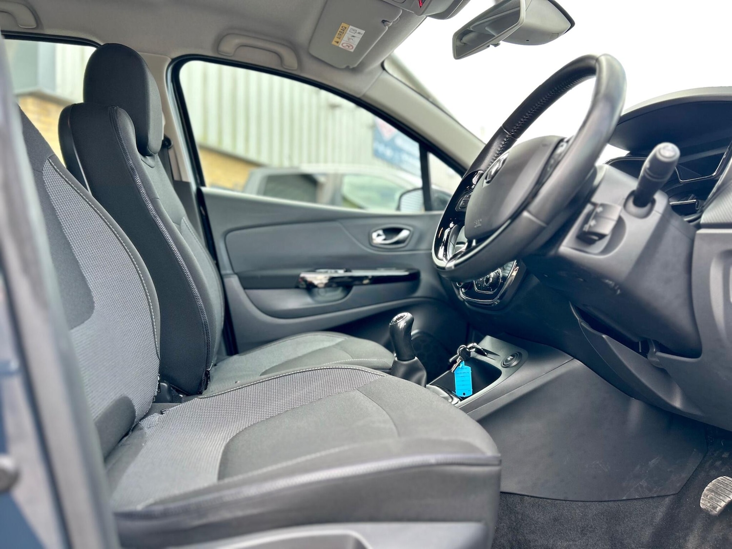 Used Renault Captur 2015 for sale - 78085820: Photo 20