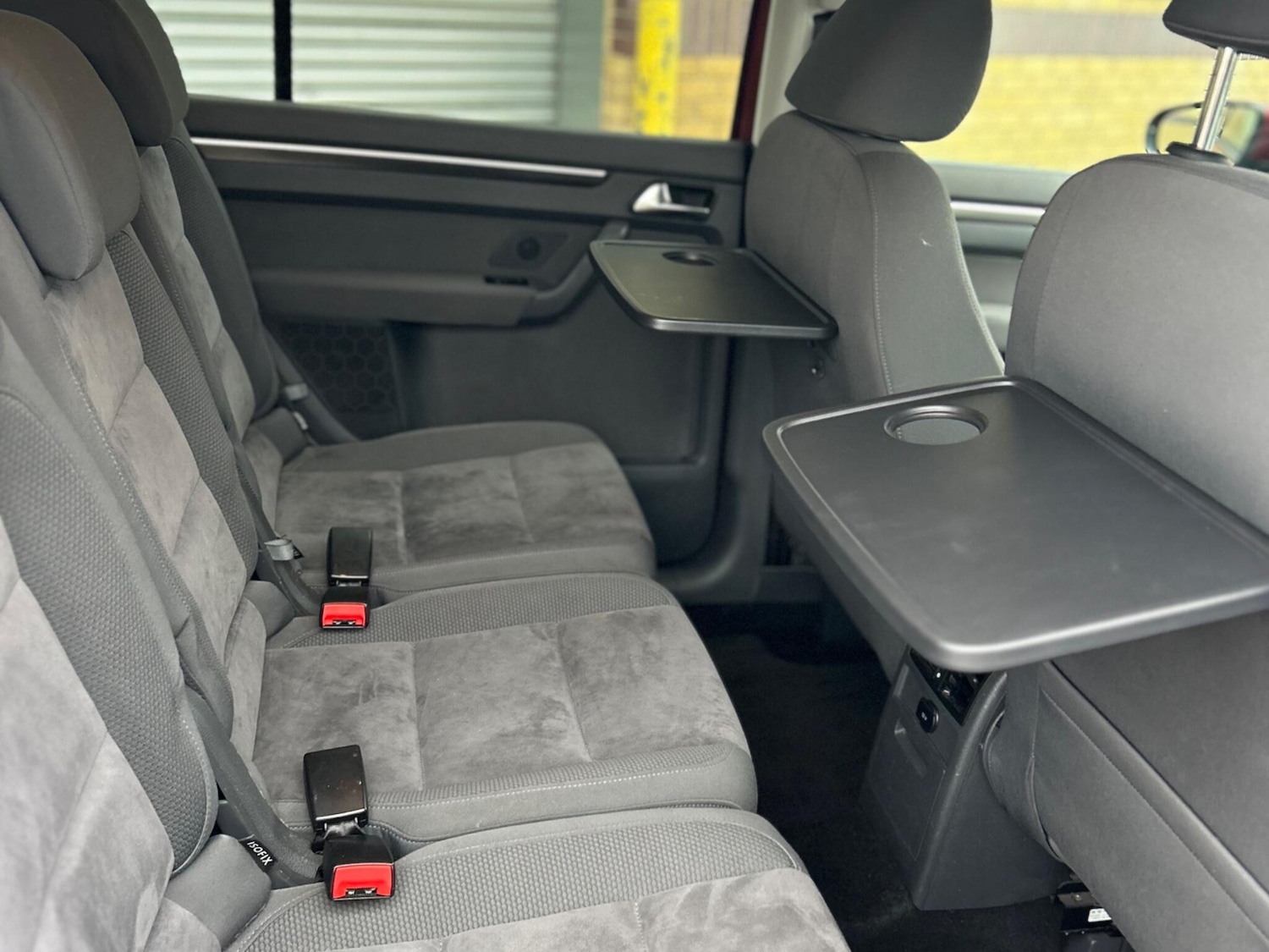 Used Volkswagen Touran for sale - 77242491: Photo 6