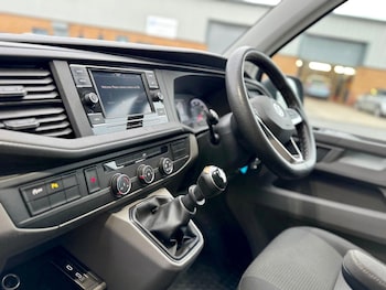 Used Volkswagen Transporter 2020 for sale - 77191234: Photo