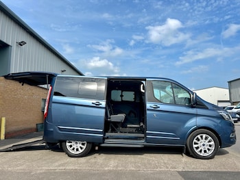 Used Ford Tourneo Custom 2019 for sale - 78684294: Photo