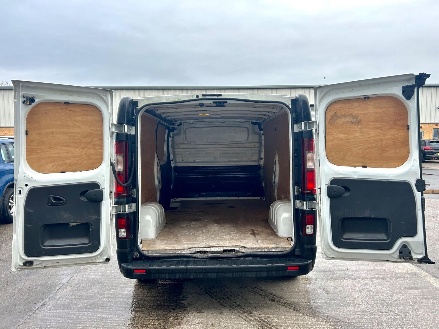 Used Renault Trafic 2022 for sale - 77612733: Photo 16