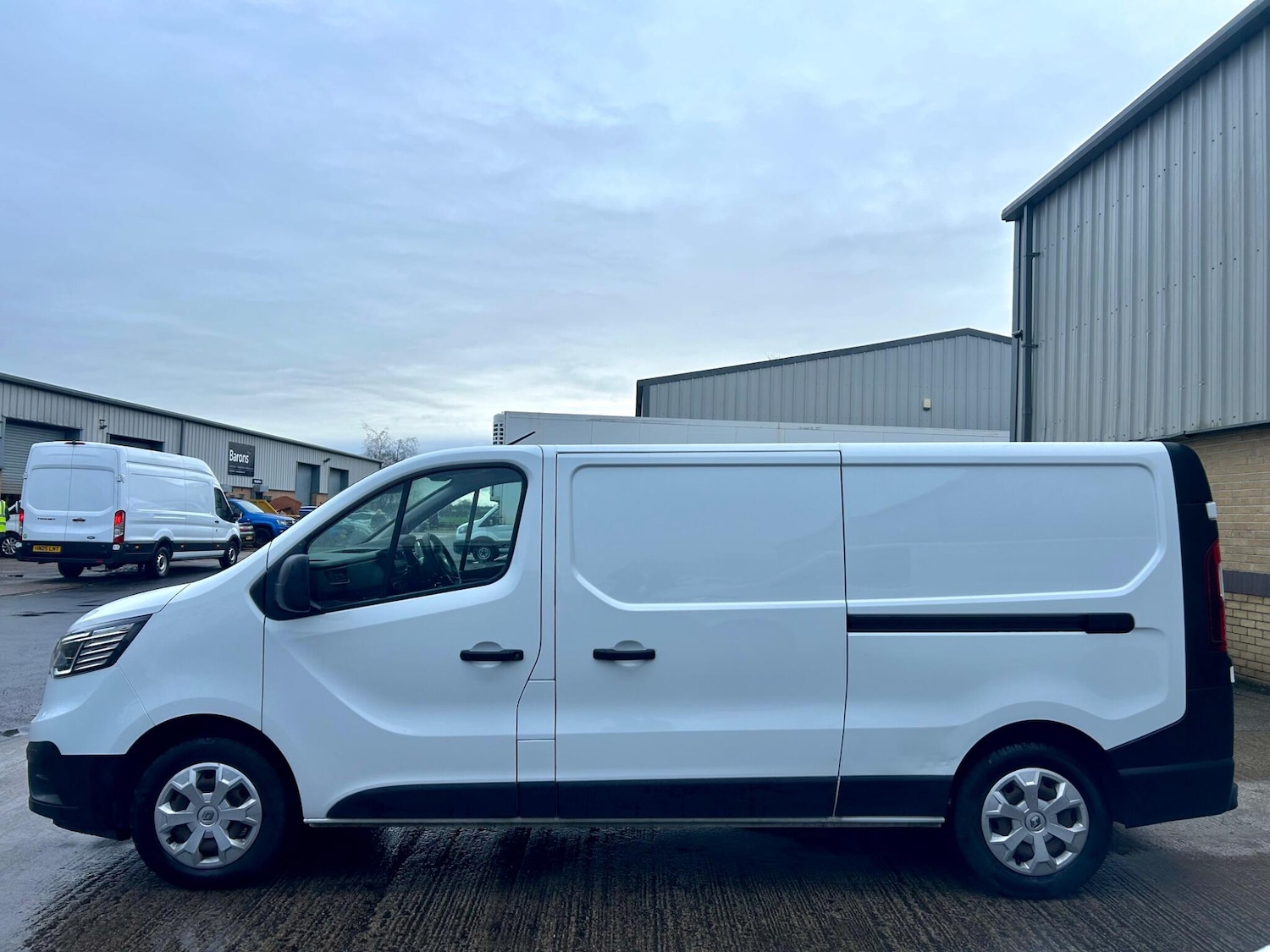 Used Renault Trafic 2022 for sale - 77612733: Photo 6