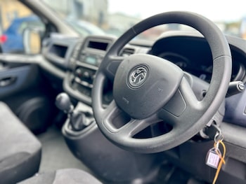 Used Vauxhall Vivaro 2019 for sale - 78062907: Photo