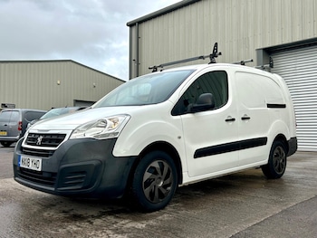 Used Peugeot Partner 2018 for sale - 78892121: Photo
