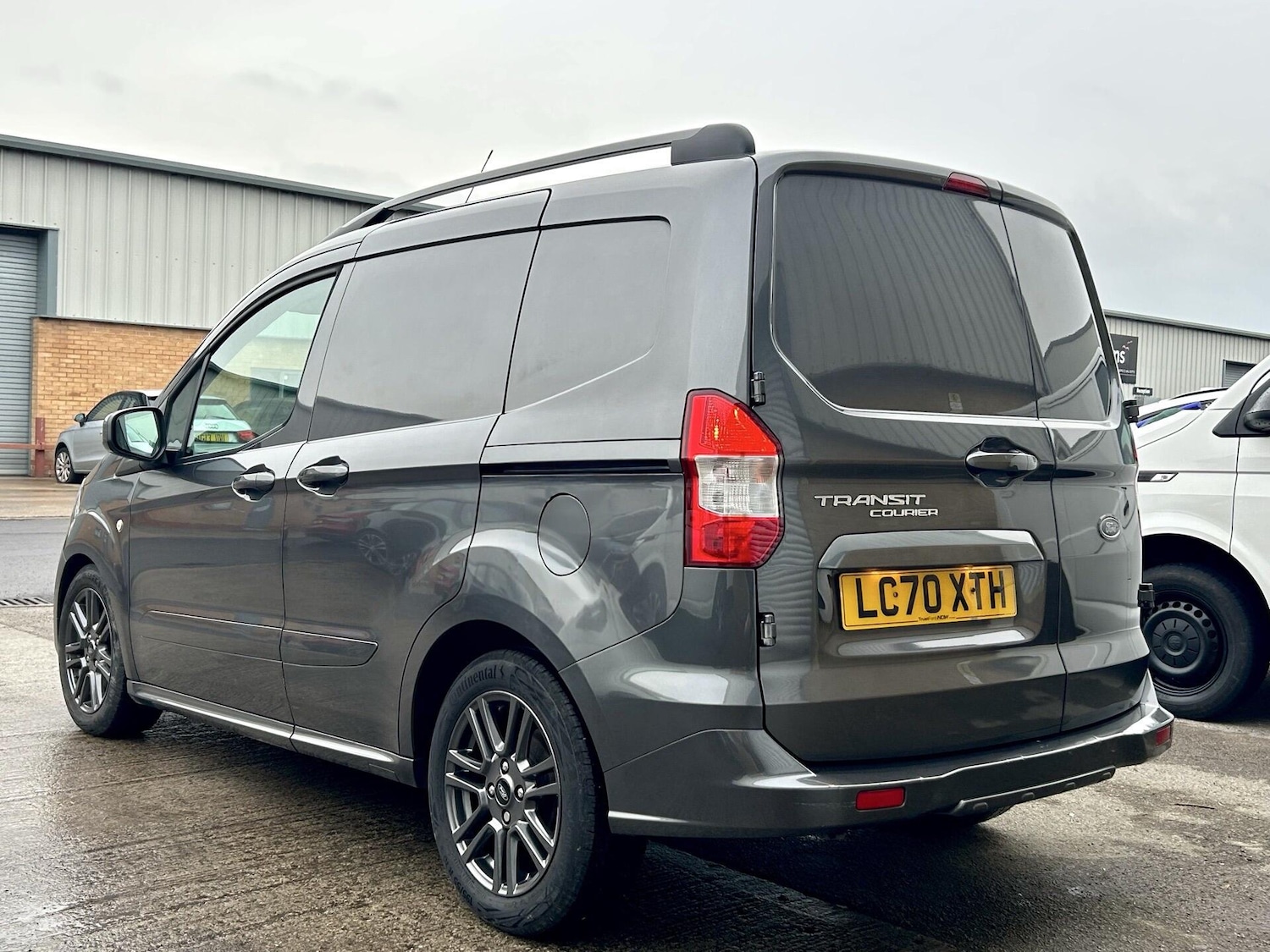 Used Ford Transit Courier 2020 for sale - 77586296: Photo 22