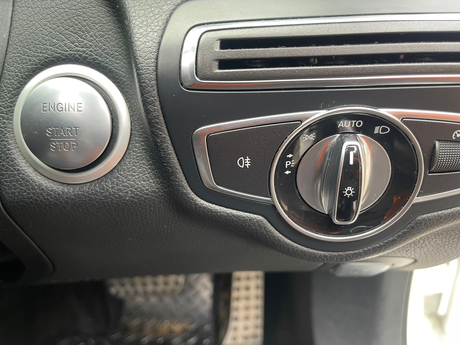 Used Mercedes-Benz C Class 2015 for sale - 76193459: Photo 18