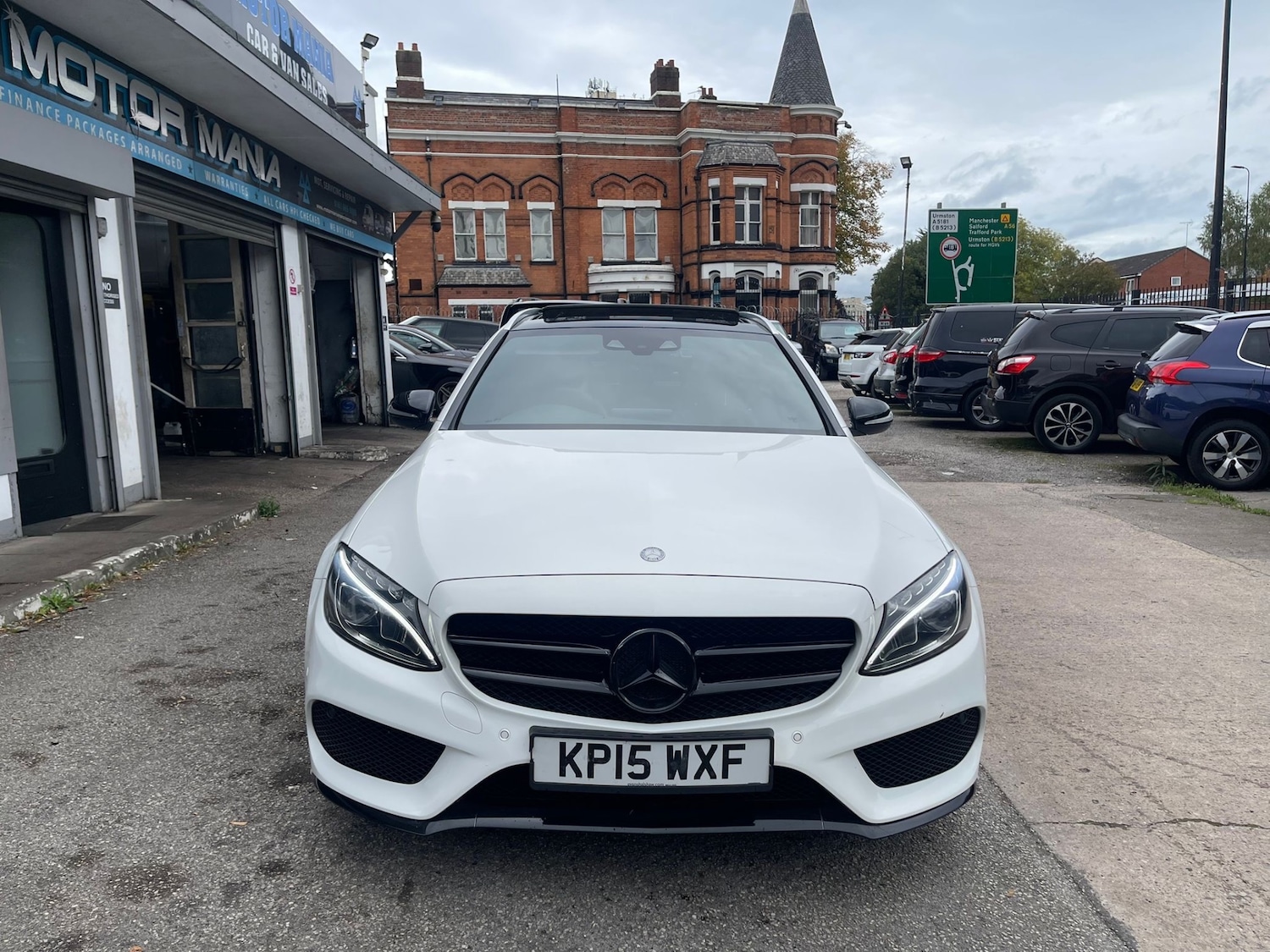 Used Mercedes-Benz C Class 2015 for sale - 76193459: Photo 4