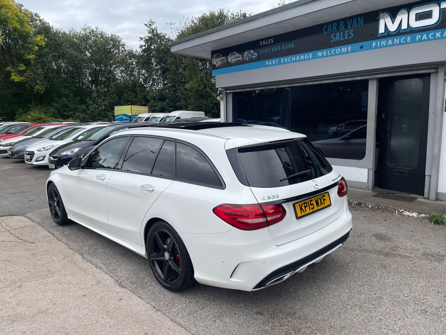 Used Mercedes-Benz C Class 2015 for sale - 76193459: Photo 6