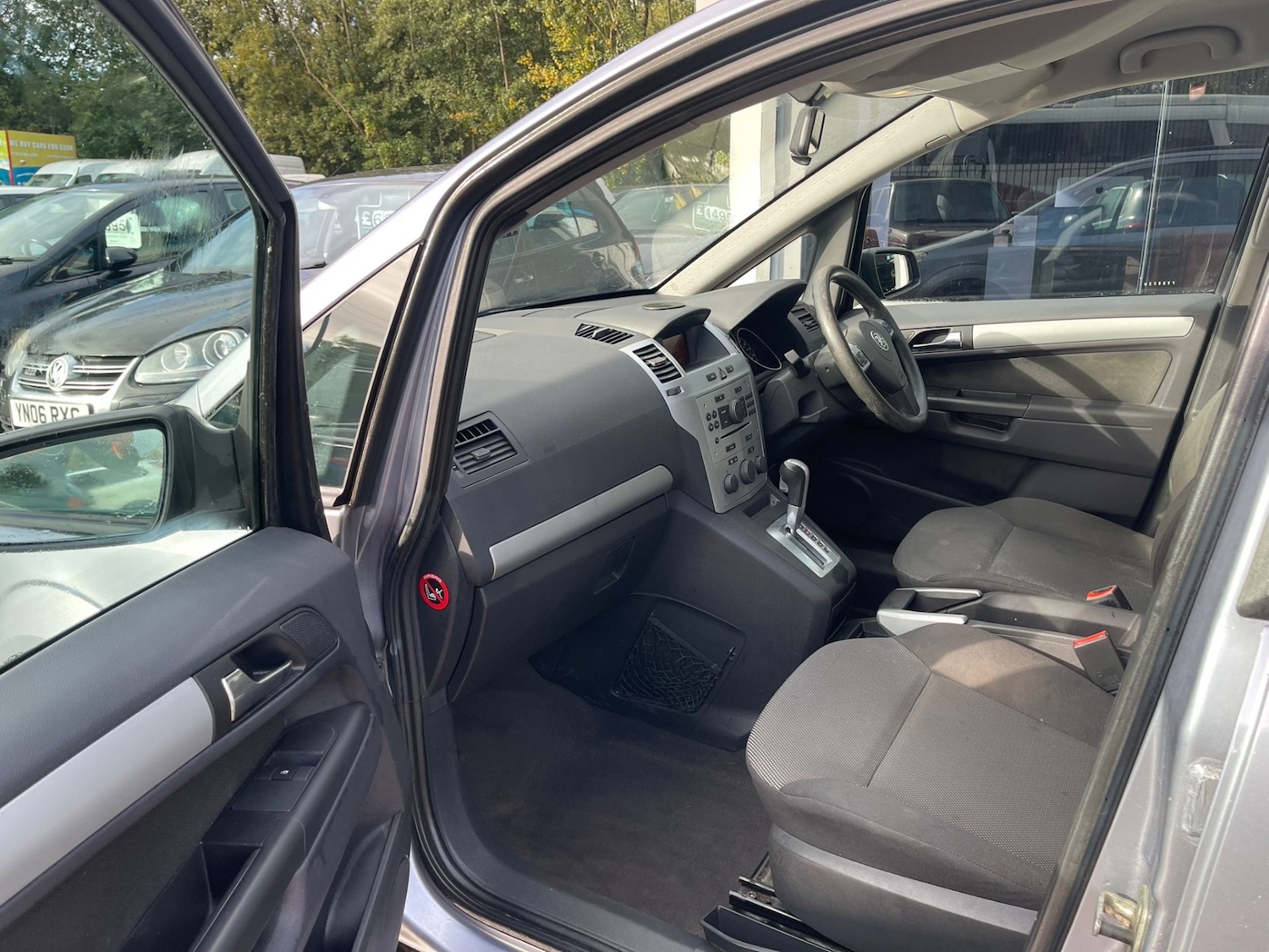 Used Vauxhall Zafira 2009 for sale - 76352682: Photo 13