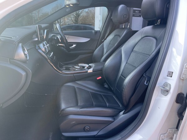 Used Mercedes-Benz C Class 2015 for sale - 74951309: Photo 10