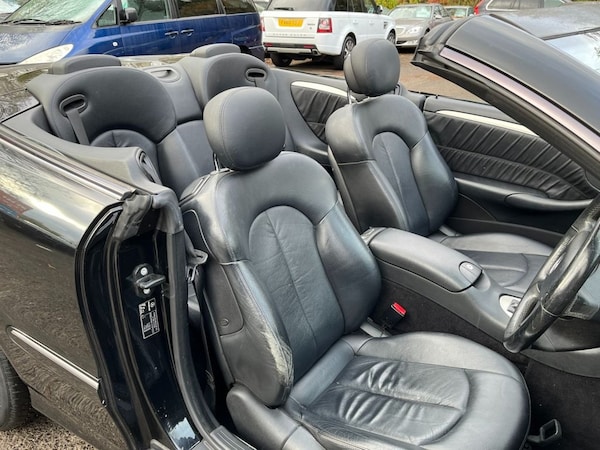 Used Mercedes-Benz CLK 2008 for sale - 61570148: Photo 10