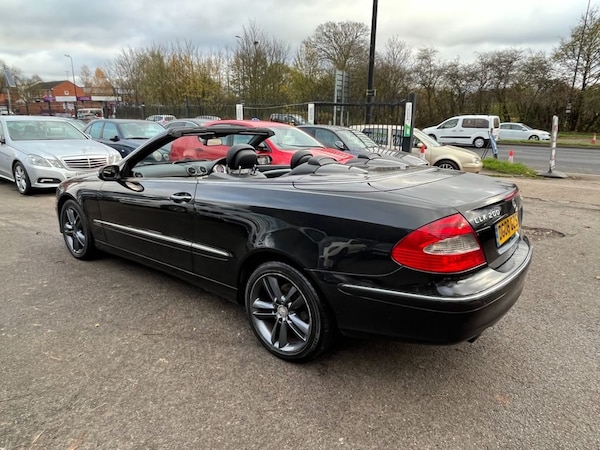 Used Mercedes-Benz CLK 2008 for sale - 61570148: Photo 3