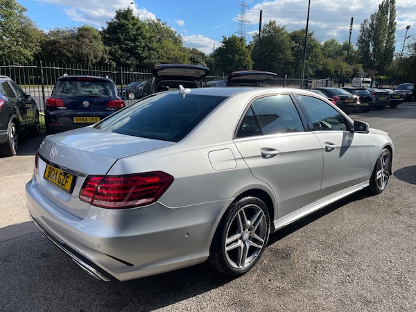 Used Mercedes-Benz E Class 2014 for sale - 76037288: Photo 4