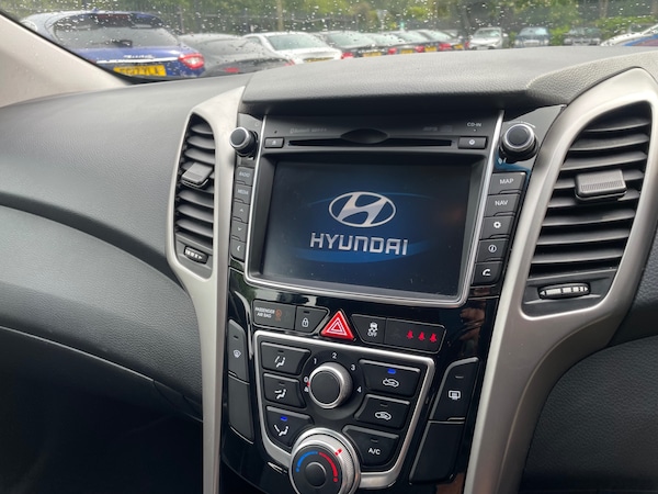 Used Hyundai i30 2015 for sale - 74868676: Photo 16