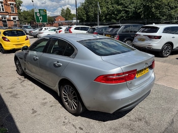 Used Jaguar XE 2016 for sale - 79017444: Photo