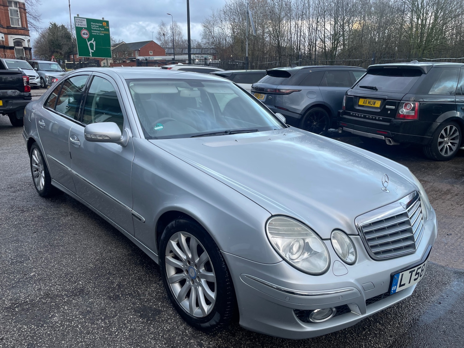 Used Mercedes-Benz E Class 2008 for sale - 76879827: Photo 6