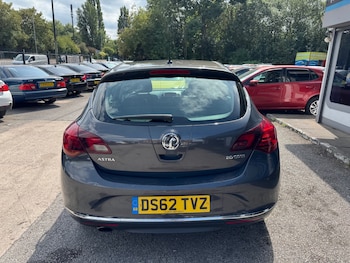 Used Vauxhall Astra 2013 for sale - 79341291: Photo