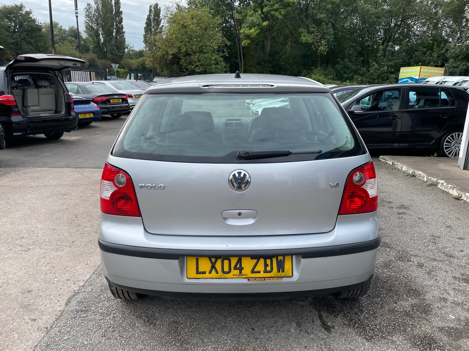 Used Volkswagen Polo 2004 for sale - 76088527: Photo 4