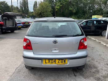 Used Volkswagen Polo 2004 for sale - 76088527: Photo 4