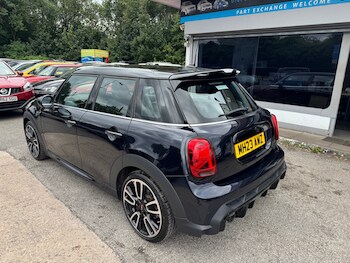 Used MINI Hatch 2023 for sale - 79342667: Photo