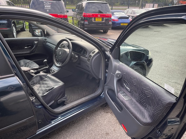 Used Renault Laguna 2003 for sale - 76101158: Photo 8